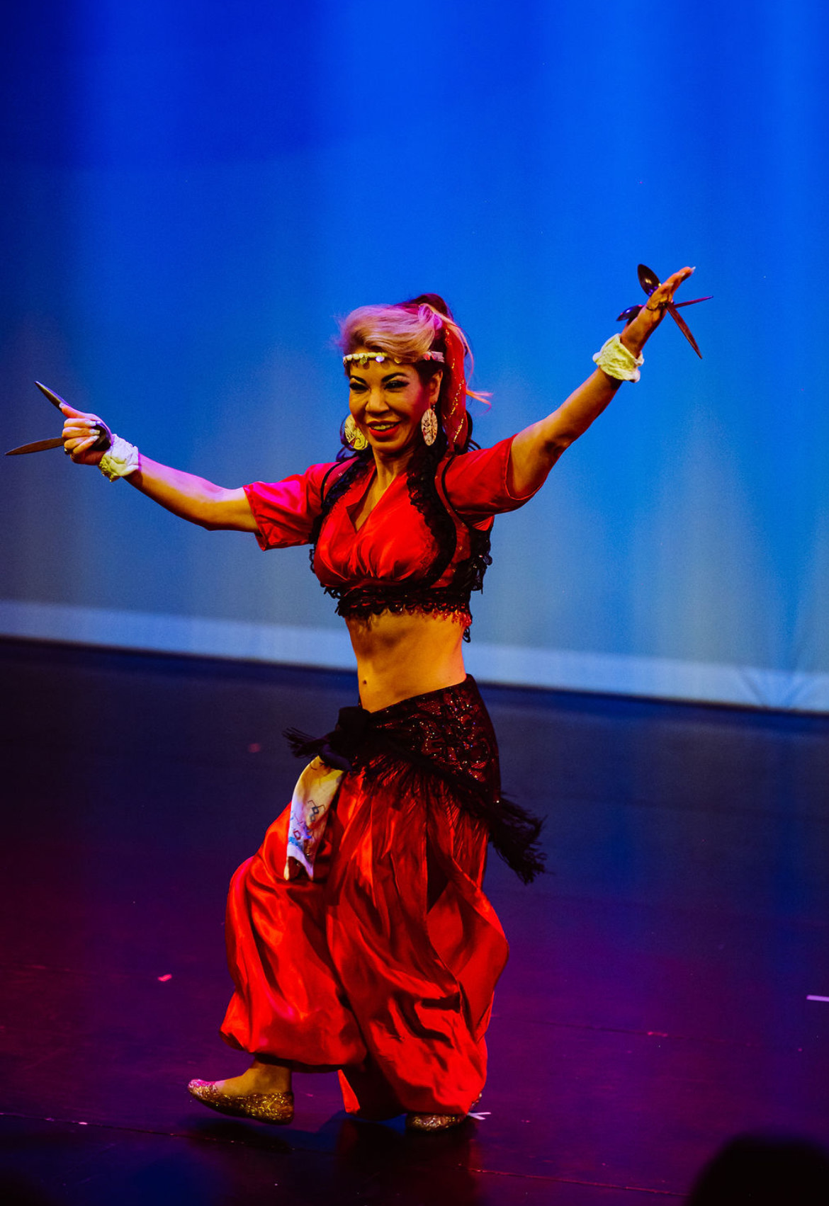 Yalangoch, ortiqcha vaznli ayollarning samimiy fotosuratlari